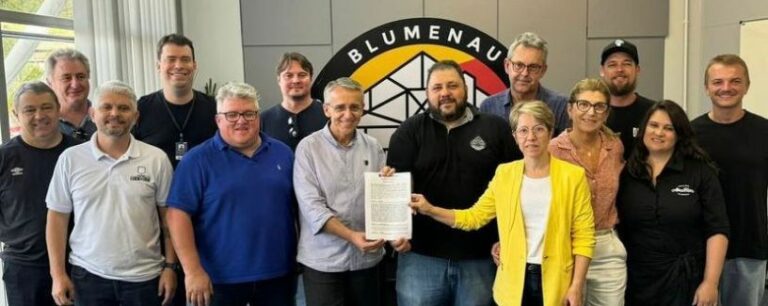 Read more about the article Prefeitura de Blumenau é investigada por irregularidades no contrato do Concurso e Festival da Cerveja em Blumenau